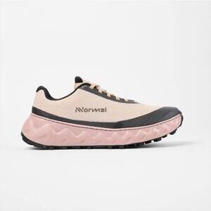 NEW NNORMAL women's tomir 2.0 shoe in beige